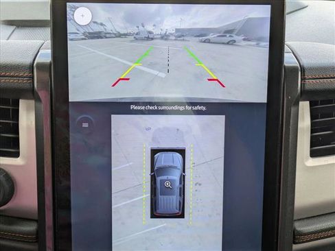 Used 2022 Ford Expedition Timberline image 13