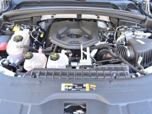 Used 2023 Jeep Grand Cherokee 4WD 4xe w/ Luxury Tech Group II image 41