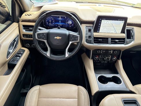 Used 2024 Chevrolet Tahoe Premier w/ Advanced Technology Package RWD image 15