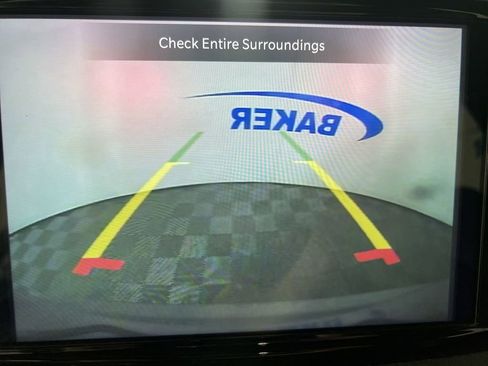 Used 2023 Chrysler Pacifica Touring-L w/ S Appearance Package AWD/4WD image 15