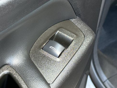 Certified 2023 Chevrolet Equinox LT AWD/4WD image 30