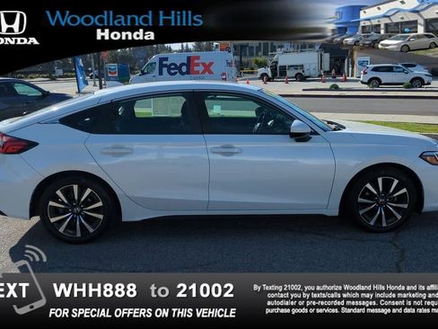 Certified 2024 Honda Civic EX-L image 4