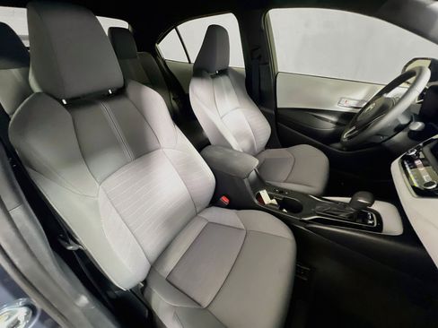 Used 2026 Toyota Corolla SE FWD image 29