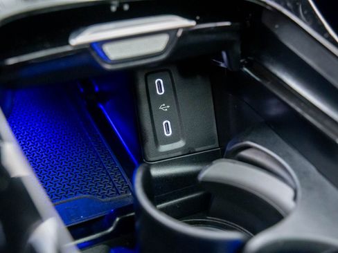 New 2026 Mercedes-Benz GLC 350e 4MATIC image 27