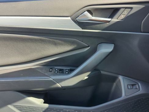 Used 2025 Volkswagen Jetta S image 29