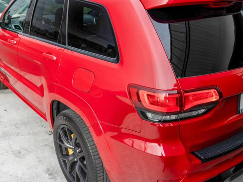 Used 2018 Jeep Grand Cherokee Trackhawk image 7