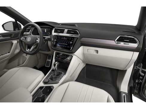 Used 2024 Volkswagen Tiguan SE R-Line FWD image 13