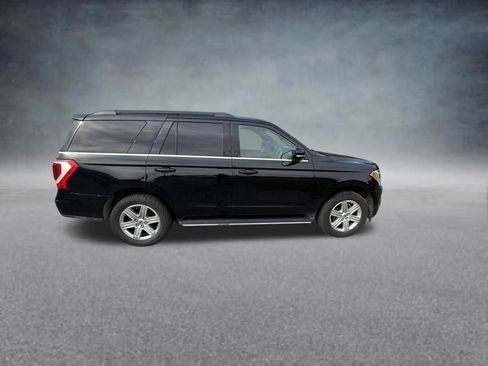 Used 2019 Ford Expedition XLT w/ Equipment Group 202A AWD/4WD image 7