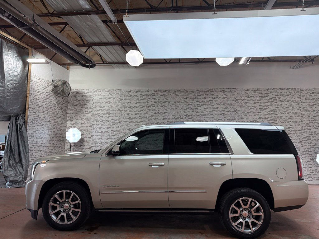 Used 2016 GMC Yukon Denali w/ Open Road Package AWD/4WD image 4