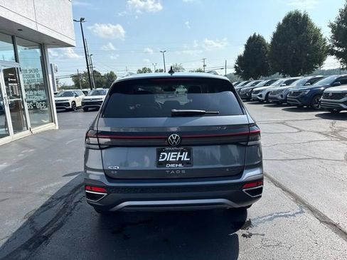 New 2026 Volkswagen Taos SE AWD/4WD image 6