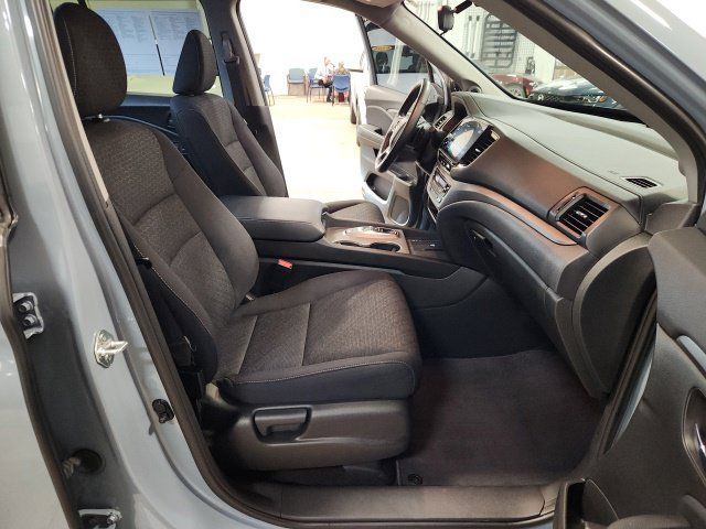 Certified 2024 Honda Ridgeline Sport image 31