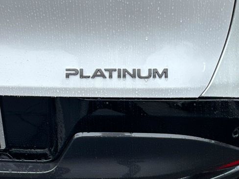 New 2026 Nissan Murano Platinum AWD/4WD image 12
