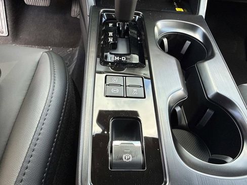 New 2026 Subaru Outback Premium AWD/4WD image 33