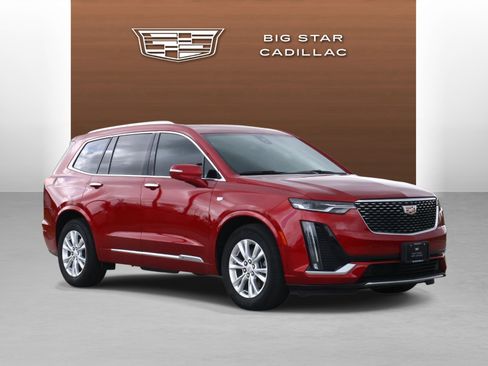 Certified 2024 Cadillac XT6 Luxury FWD image 7