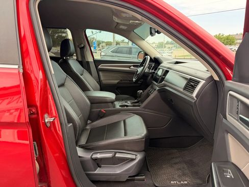 Used 2021 Volkswagen Atlas SE FWD image 35