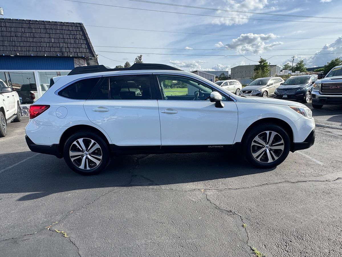 Used 2019 Subaru Outback 3.6R Limited w/ Popular Package #2 AWD/4WD image 12