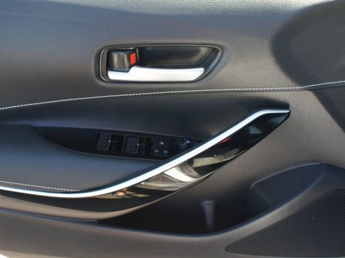 Used 2023 Toyota Corolla XSE image 27