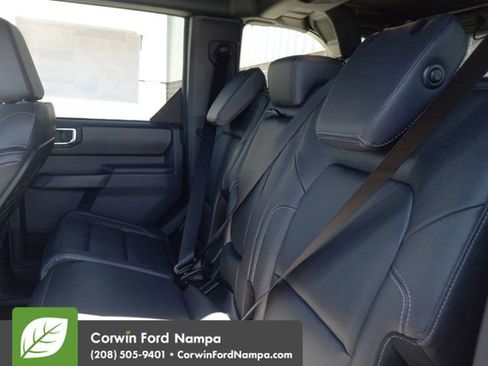 New 2026 Ford Bronco Badlands image 25