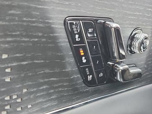 New 2026 Cadillac Lyriq V AWD/4WD image 28