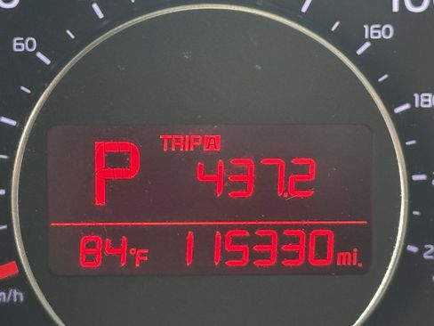 Used 2014 Kia Soul + image 11