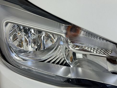 Used 2018 Subaru Forester 2.0XT Premium AWD/4WD image 37