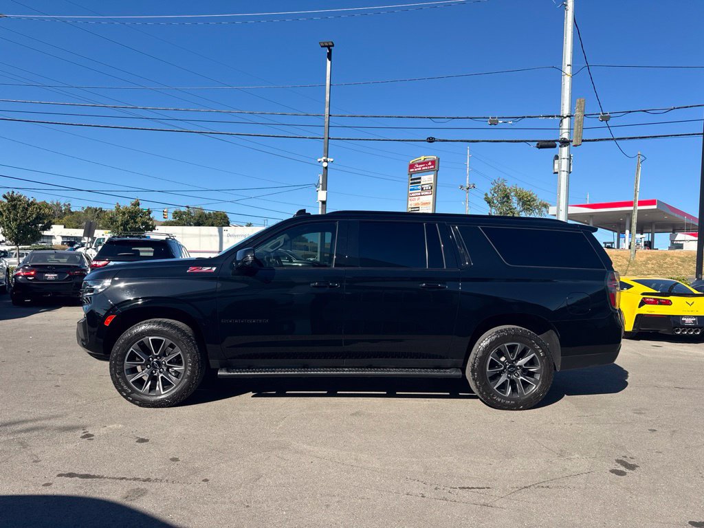 Used 2024 Chevrolet Suburban Z71 w/ Luxury Package AWD/4WD image 6