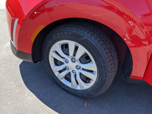 Used 2023 Kia Soul LX image 35