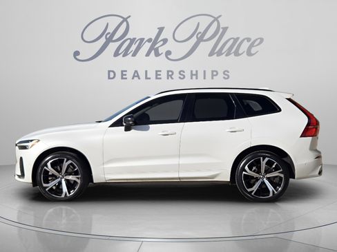 Used 2023 Volvo XC60 B6 Ultimate w/ Protection Package Premier AWD/4WD image 2