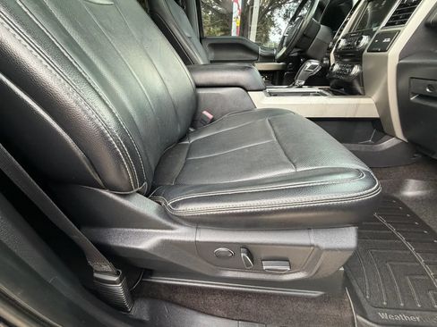 Used 2018 Ford F150 Lariat w/ Equipment Group 501A Mid AWD/4WD image 14