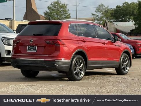 Used 2022 Volkswagen Tiguan SE image 6