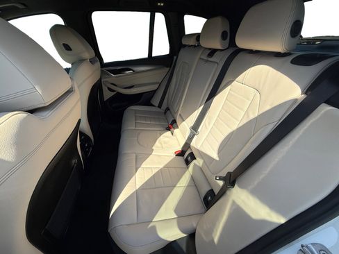 Used 2019 BMW X3 M40i w/ Parking Assistance Package image 16