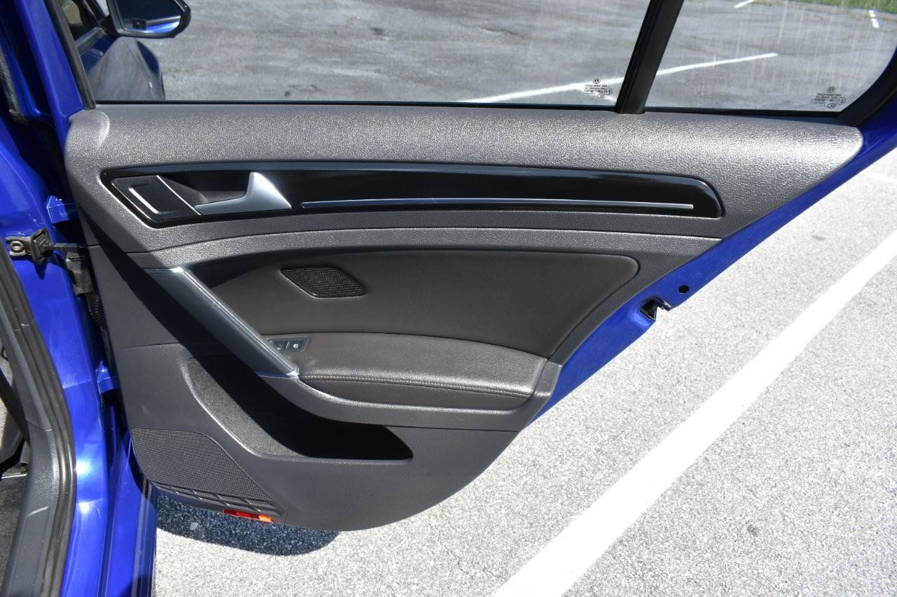 Used 2015 Volkswagen Golf R 4-Door AWD/4WD image 39