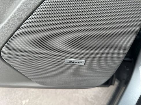 Used 2023 Cadillac XT6 Premium Luxury w/ Technology Package image 11