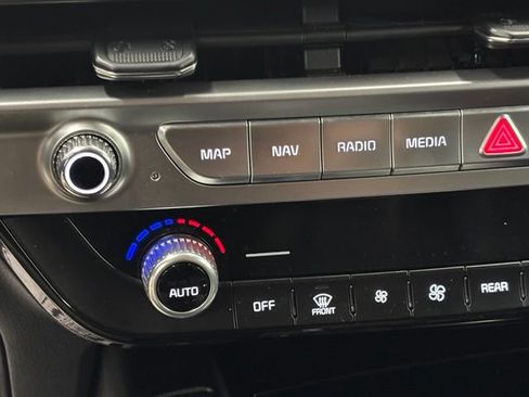 Used 2025 Kia Telluride S AWD/4WD image 34