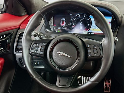 Used 2024 Jaguar F-TYPE Coupe AWD image 8