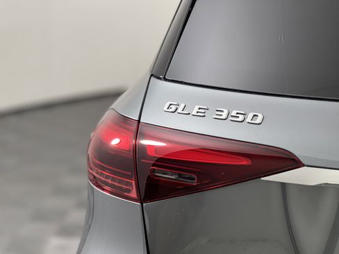 New 2026 Mercedes-Benz GLE 350 4MATIC image 12