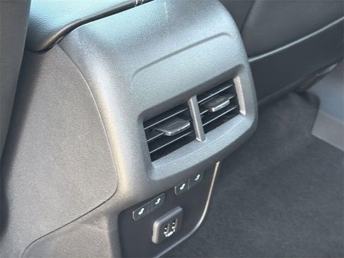 Used 2022 GMC Terrain Denali w/ Denali Premium Package image 27