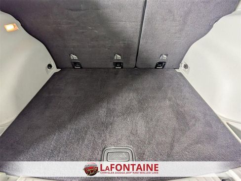 Used 2018 Jeep Compass Latitude w/ Popular Equipment Group image 25