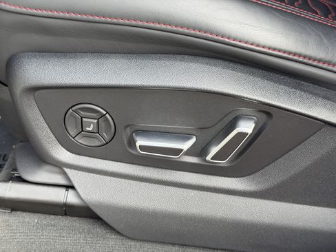 Used 2024 Audi RS Q8 image 27