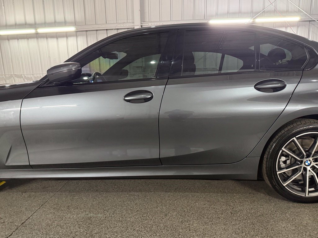 Used 2021 BMW 330i xDrive Sedan w/ Driving Assistance Package AWD/4WD image 15
