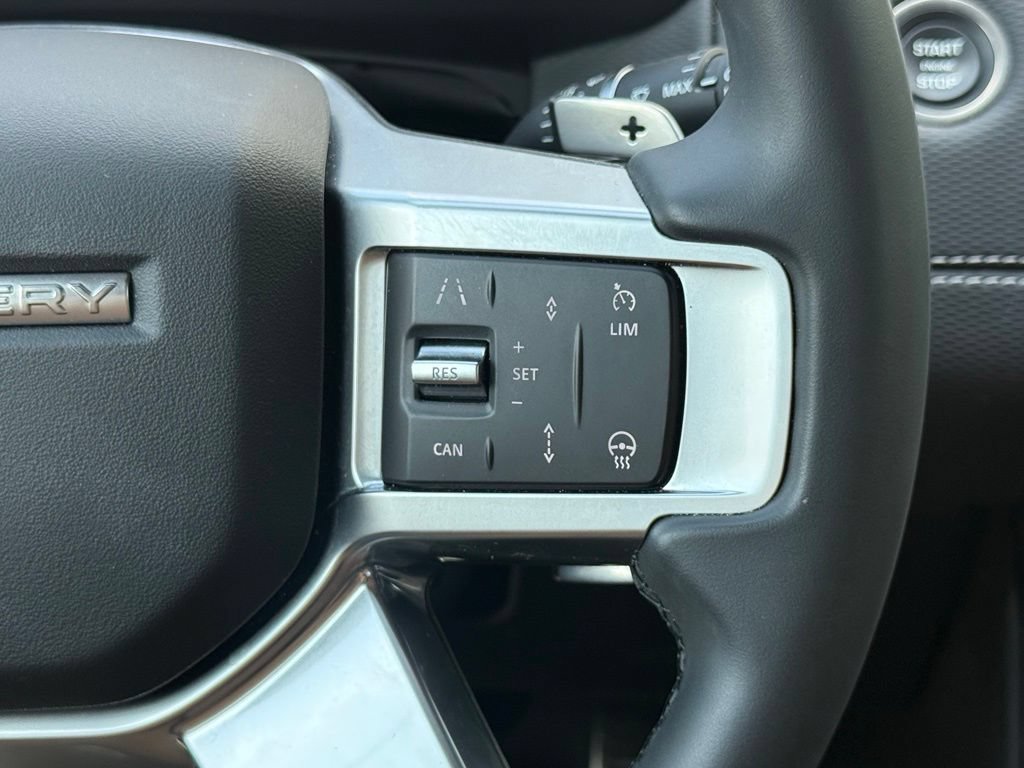 Used 2026 Land Rover Discovery Limited Edition AWD/4WD image 19