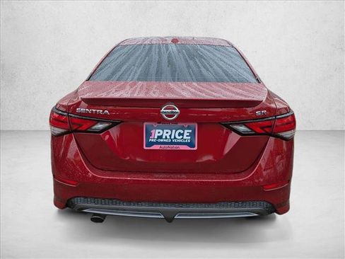 Used 2022 Nissan Sentra SR w/ SR Premium Package image 6