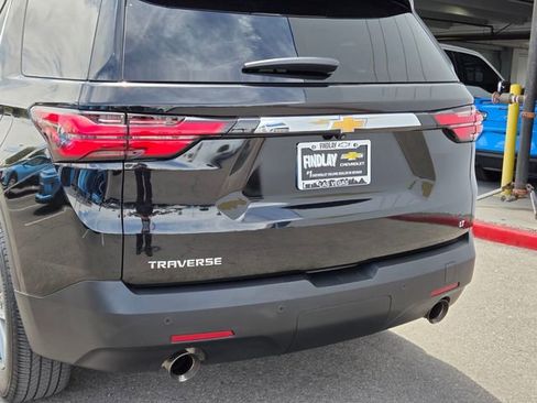 Certified 2023 Chevrolet Traverse LT FWD image 5