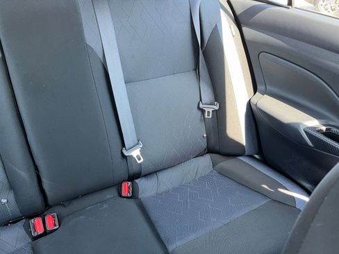 Used 2025 Nissan Versa SV FWD image 34