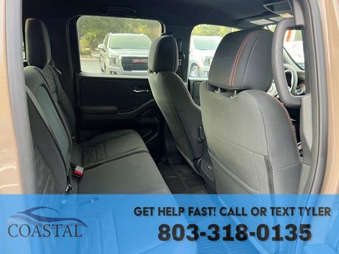 Used 2024 Nissan Frontier PRO-4X w/ Technology Package image 14