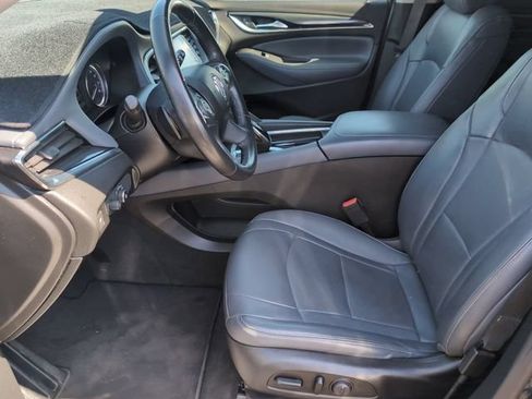 Certified 2019 Buick Enclave Essence FWD image 20