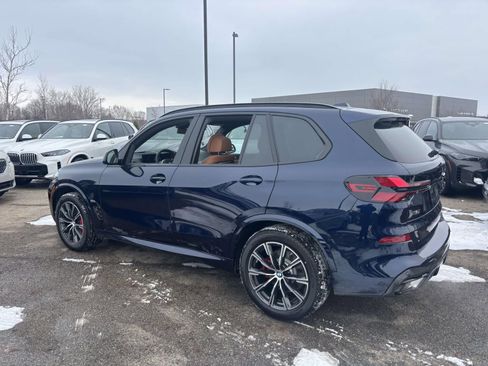 New 2026 BMW X5 xDrive40i w/ M Sport Package AWD/4WD image 5