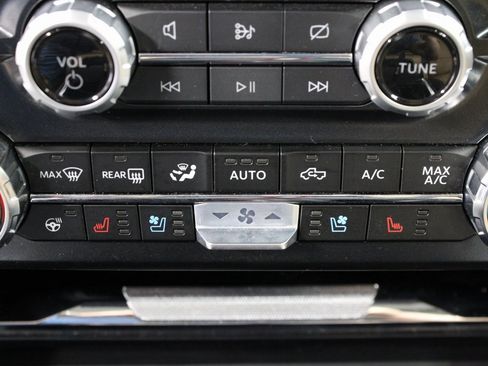 Used 2024 Ford F250 Lariat w/ Lariat Ultimate Package image 72