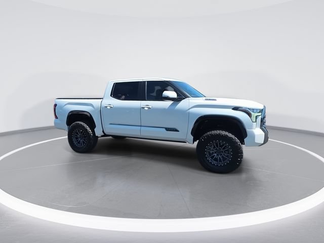 Used 2026 Toyota Tundra Platinum AWD/4WD image 2