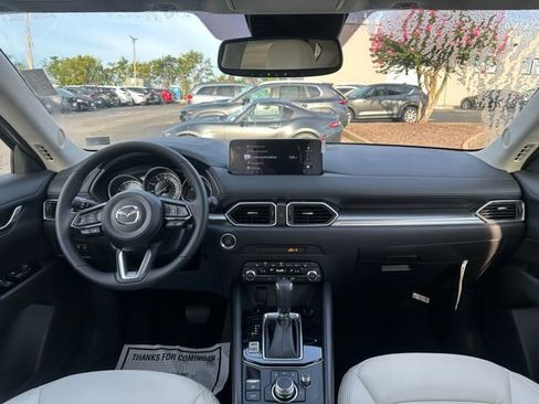 New 2025 MAZDA CX-5 AWD 2.5 S w/ Preferred Package image 28